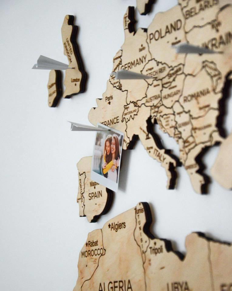 Τοιχογραφία παγκόσμιο χάρτη χρώμα ανοιχτόχρωμο ξύλο