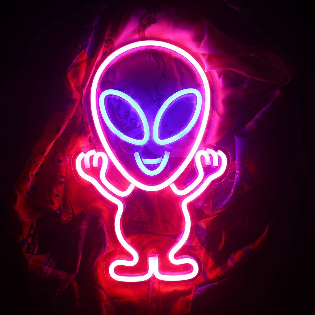 Λογότυπο led νέον που λάμπει στον τοίχο - εξωγήινος